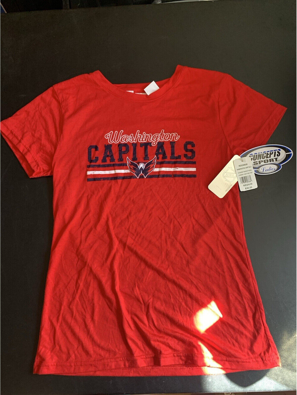 Concepts NHL Washington Capitals Women's Tee Medium Red NWT